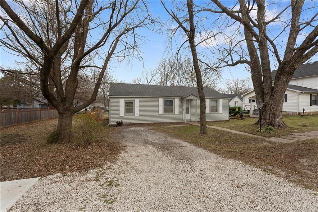 304 Ivy Street, Garden City, MO 64747