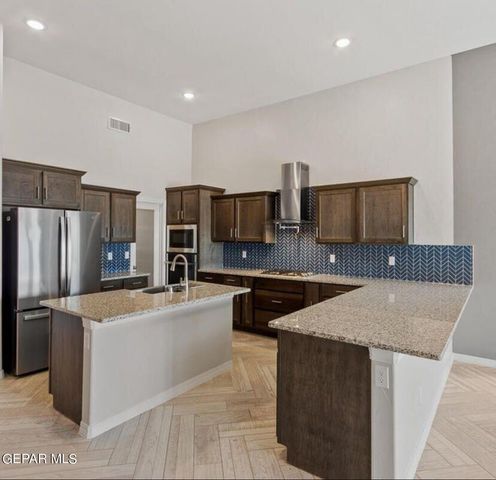 178 Olive Branch Trail, Santa Teresa, NM 88008