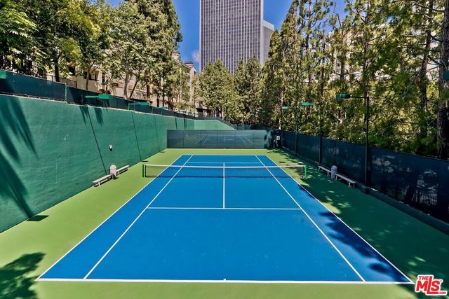 2142 Century Park Lane 102, Los Angeles, CA 90067