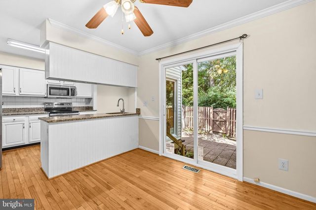 6016 ROCKTON CT, Centreville, VA 20121