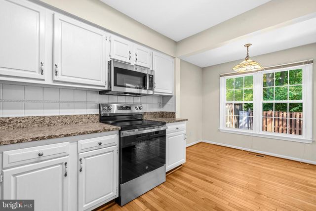 6016 ROCKTON CT, Centreville, VA 20121