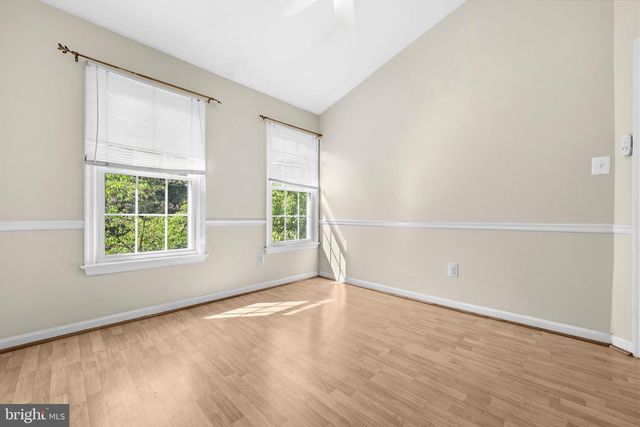 6016 ROCKTON CT, Centreville, VA 20121