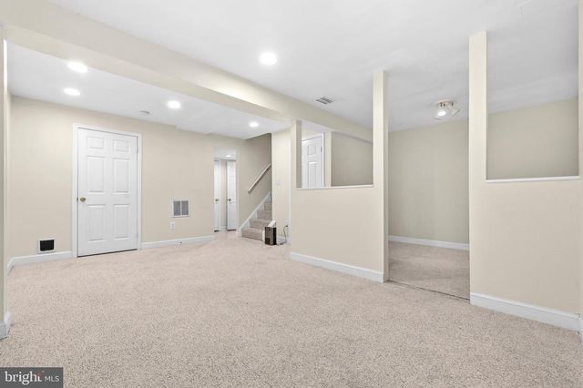 6016 ROCKTON CT, Centreville, VA 20121
