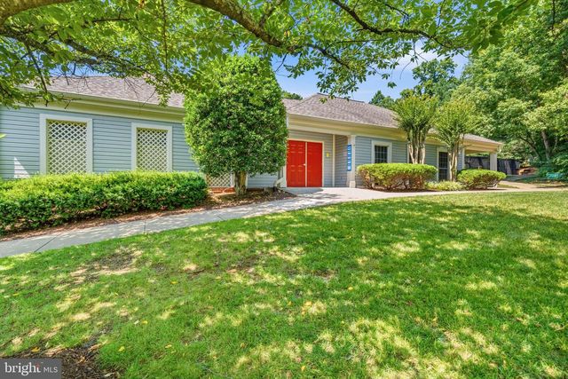 6016 ROCKTON CT, Centreville, VA 20121