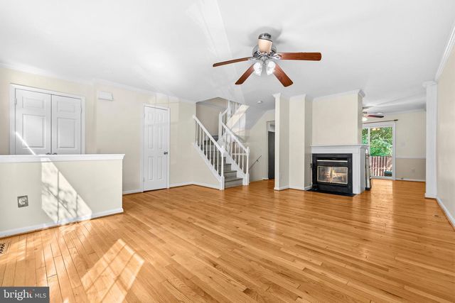 6016 ROCKTON CT, Centreville, VA 20121