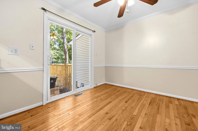 6016 ROCKTON CT, Centreville, VA 20121