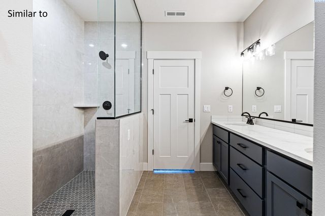 987 Miraflores Ave., West Richland, WA 99353