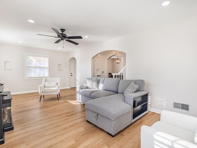 933 E Rudisill Boulevard, Fort Wayne, IN 46806