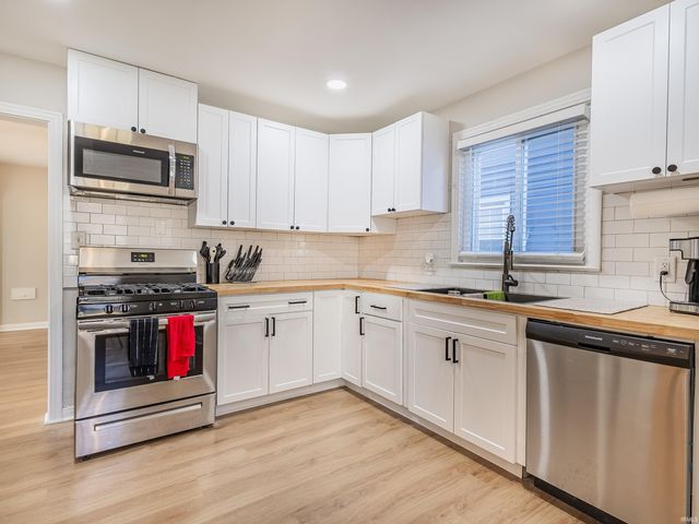 933 E Rudisill Boulevard, Fort Wayne, IN 46806