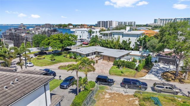 25 SANDPIPER ROAD, Tampa, FL 33609