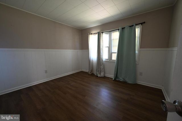 1 PINETREE LN, Willingboro, NJ 08046