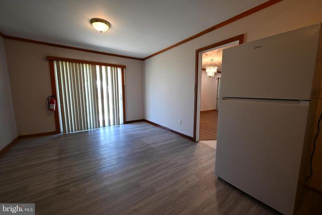 1 PINETREE LN, Willingboro, NJ 08046