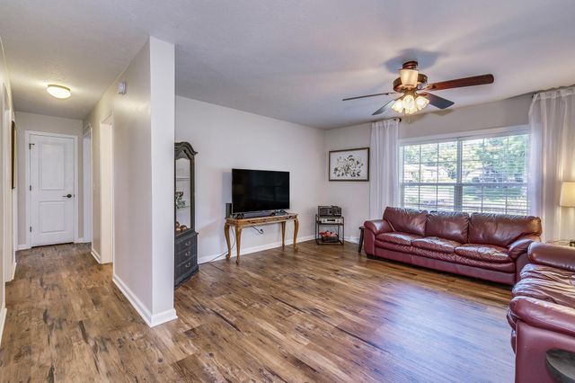 50544 Lakeside Circle, Rush City, MN 55069