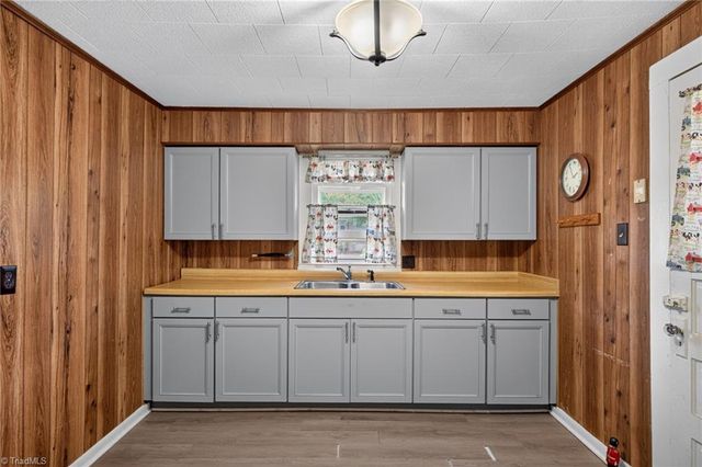 101 Goforth Drive, Thomasville, NC 27360