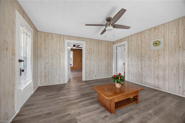 101 Goforth Drive, Thomasville, NC 27360