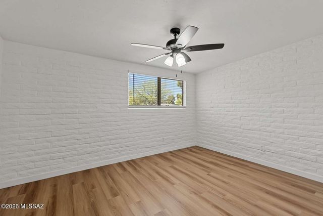 7870 E Victoria Drive, Tucson, AZ 85730