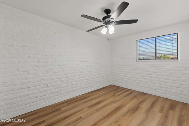 7870 E Victoria Drive, Tucson, AZ 85730