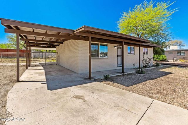 7870 E Victoria Drive, Tucson, AZ 85730