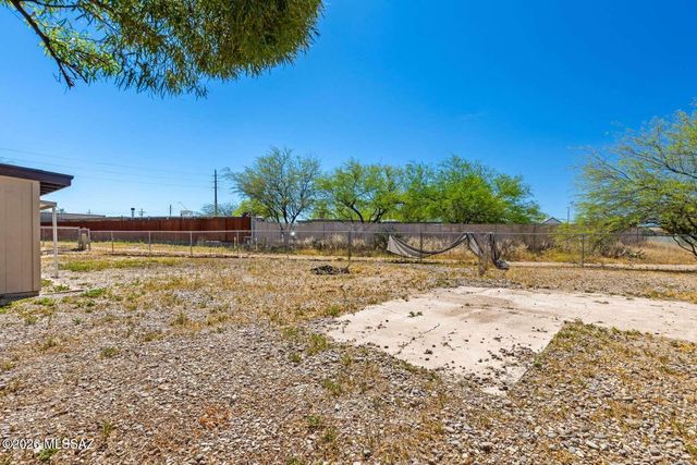 7870 E Victoria Drive, Tucson, AZ 85730