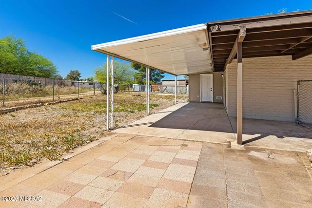 7870 E Victoria Drive, Tucson, AZ 85730