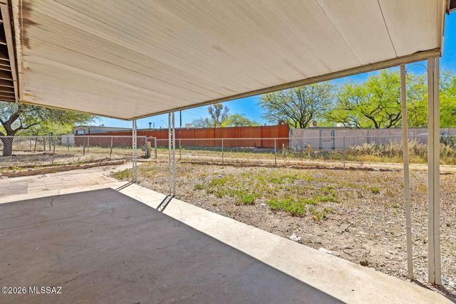 7870 E Victoria Drive, Tucson, AZ 85730