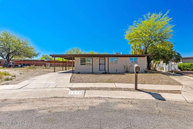 7870 E Victoria Drive, Tucson, AZ 85730