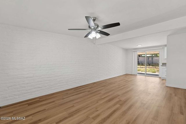 7870 E Victoria Drive, Tucson, AZ 85730