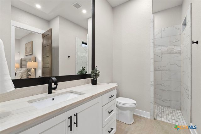 5955 Colin Ridge, New Braunfels, TX 78132