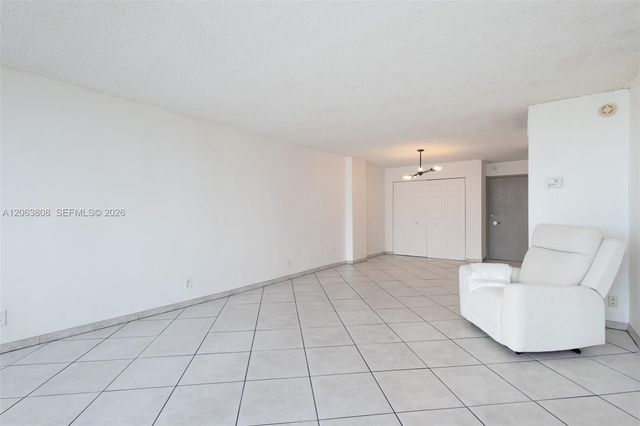 6770 Indian Creek Drive 7B, Miami Beach, FL 33141
