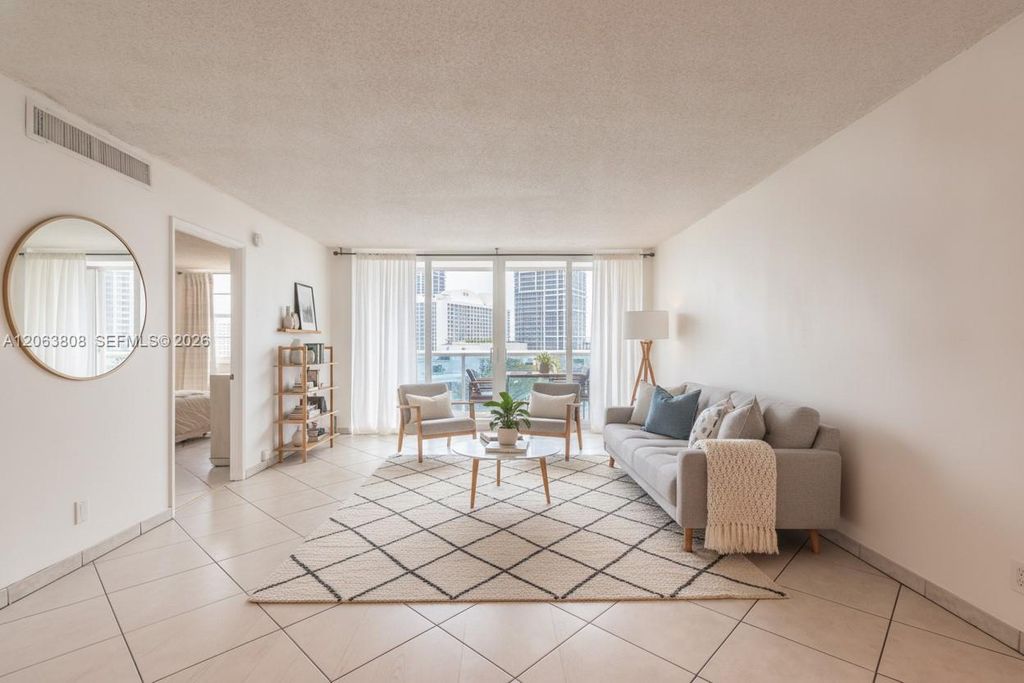6770 Indian Creek Drive 7B, Miami Beach, FL 33141