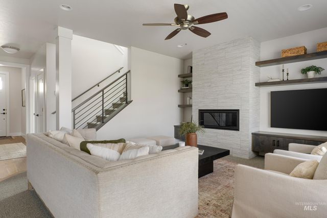 849 E Crescendo St, Meridian, ID 83642