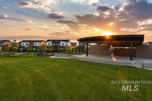 849 E Crescendo St, Meridian, ID 83642
