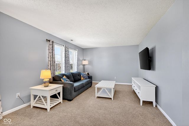 8545 Talisker Drive, Avon, IN 46123