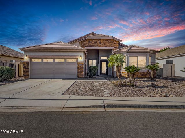 1084 N Martingale Road, Gilbert, AZ 85234