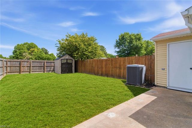 5296 Settlers Park DR, Virginia Beach, VA 23464