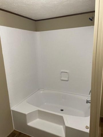 234 BIG LAKE Road, Pineville, LA 71360