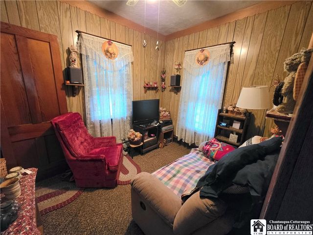 23 Alton Place, Jamestown, NY 14701