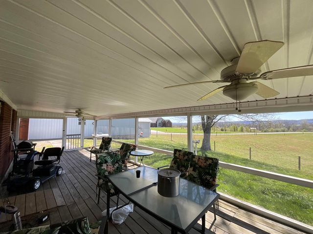 675 Slate Branch Spur, Somerset, KY 42503