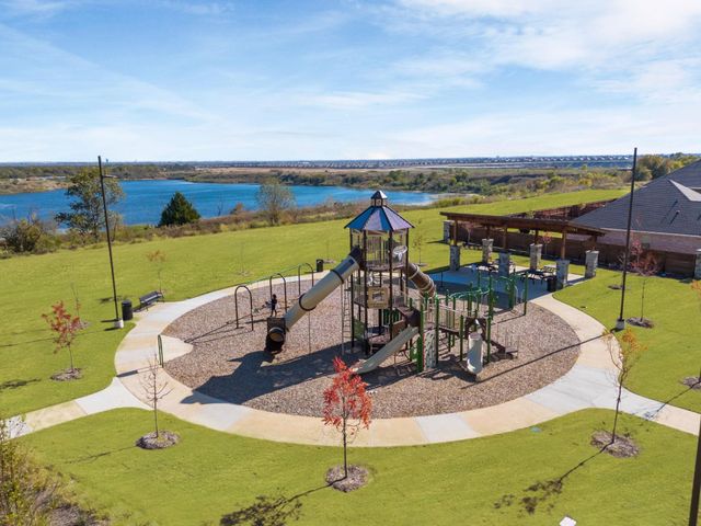 11105 Autry Ridge Lane, Aubrey, TX 76227