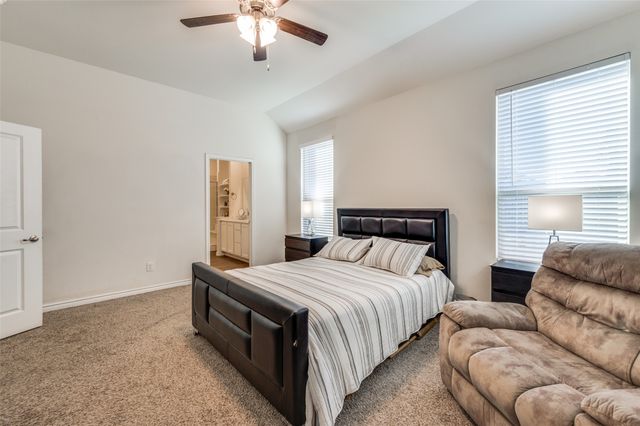 11105 Autry Ridge Lane, Aubrey, TX 76227