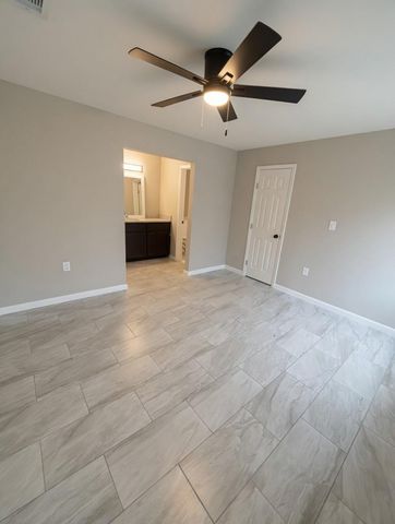 11319 Paramount Lane, Houston, TX 77067