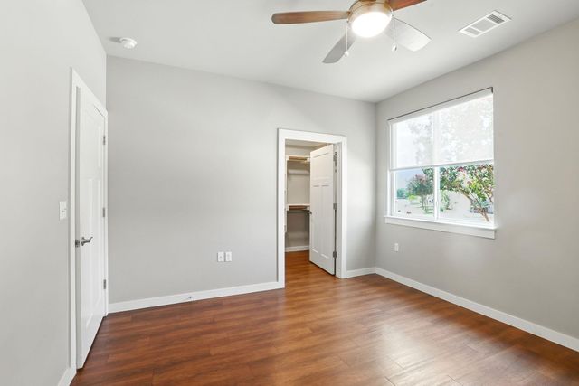 341 Rose DR A, Dripping Springs, TX 78620