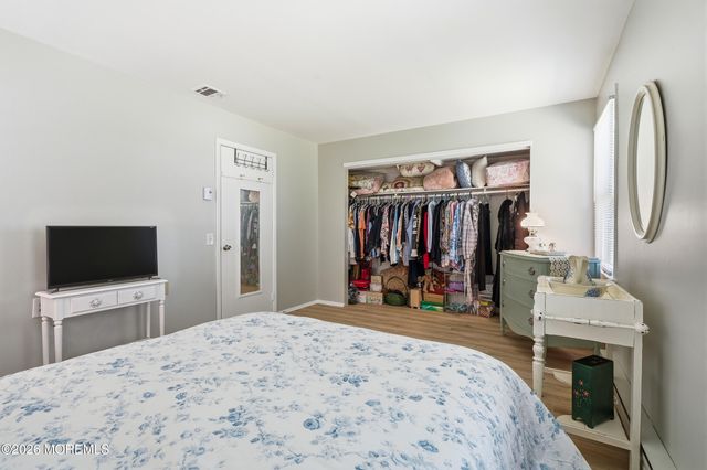 51 Westport Drive 71, Whiting, NJ 08759