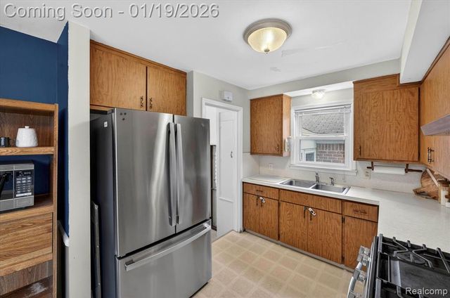 9619 Mayfield Street, Livonia, MI 48150