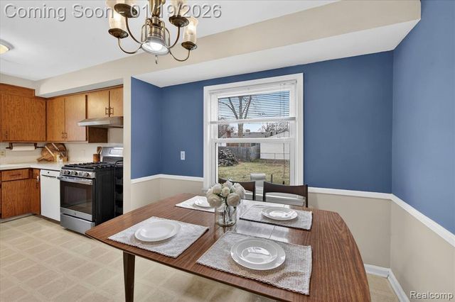 9619 Mayfield Street, Livonia, MI 48150