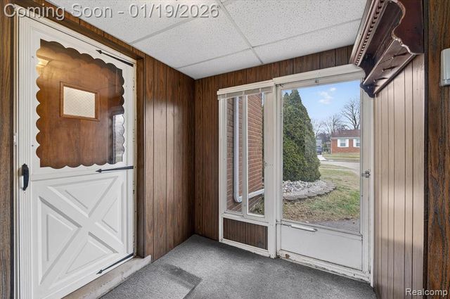 9619 Mayfield Street, Livonia, MI 48150