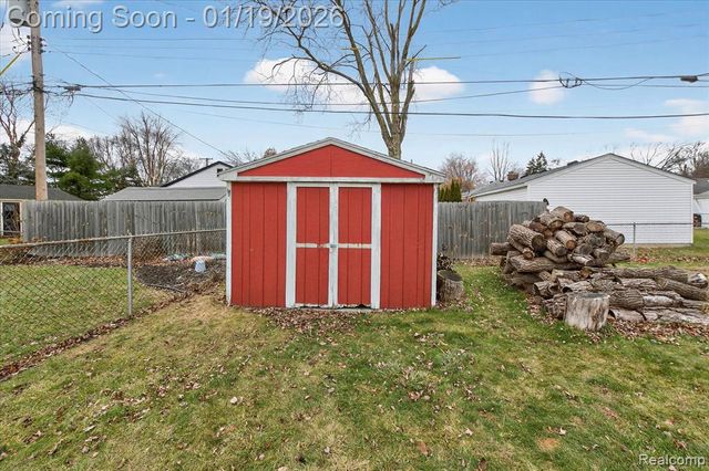 9619 Mayfield Street, Livonia, MI 48150