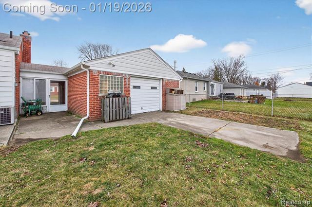 9619 Mayfield Street, Livonia, MI 48150