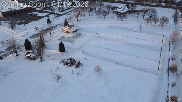 9619 Mayfield Street, Livonia, MI 48150