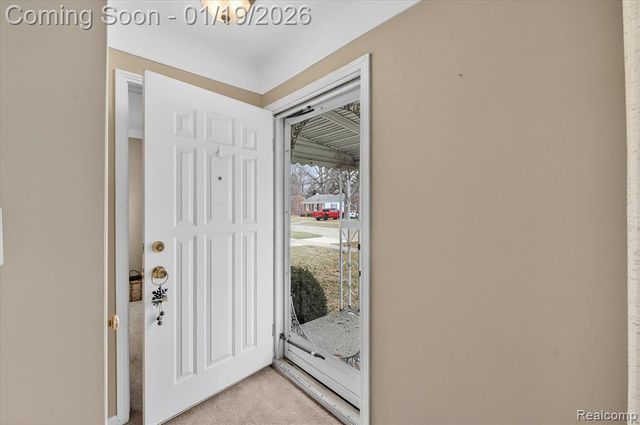 9619 Mayfield Street, Livonia, MI 48150